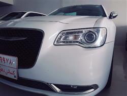 كرايسلر 300